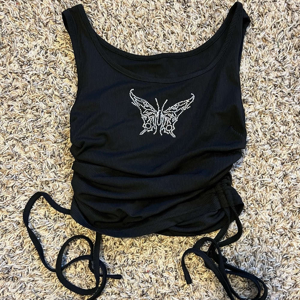 black tank top